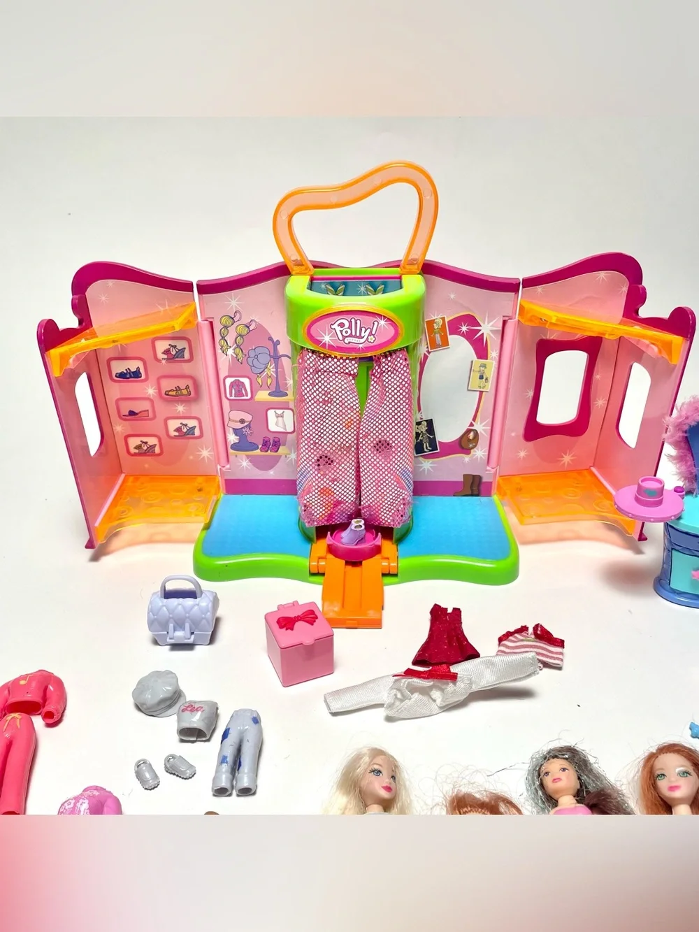 Vtg Early 2000’s Polly Pocket Lot-Dolls, Clothes, Dressing Room, Vanity Y2K